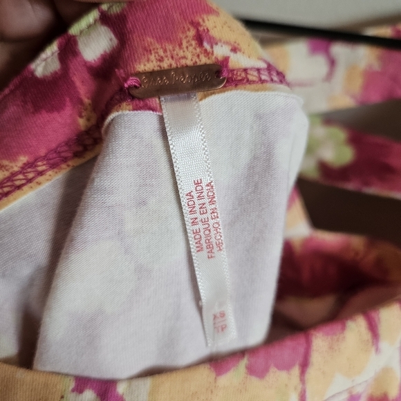 Free People Give Me More Pink Multi Floral Half Sleeve Crop Top Pop Combo NWT - Picture 8 of 8